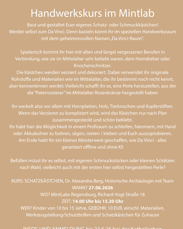 Textseite weiße Schrift auf braunem Hintergrund