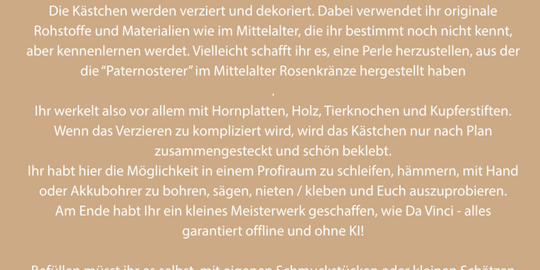 Textseite weiße Schrift auf braunem Hintergrund
