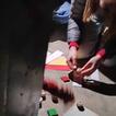 Kinder beim Stempeln 
